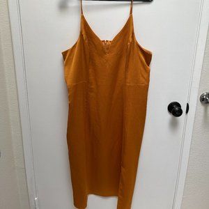 Express Yellow/Orange Textured Satin Plunging V-Neck Slip Midi Dress - Size XL